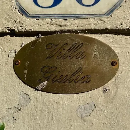 Giulia, Strategic Position *