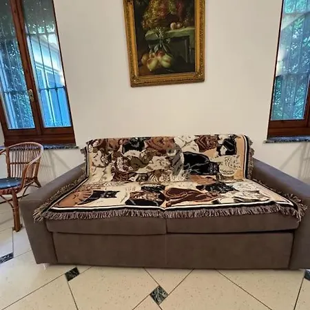 Giulia, Strategic Position Apartment