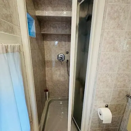 Giulia, Strategic Position Apartment Turin