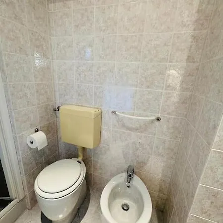 Giulia, Strategic Position Apartment Turin